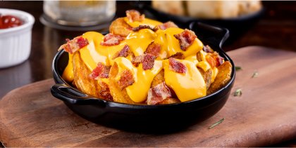 Batata Rústica com Cheddar e Bacon